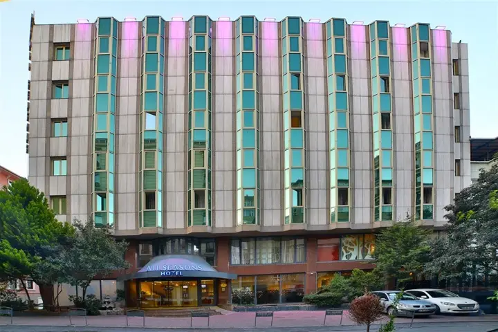 هتل آل سیزنز استانبول | میزبان بلیط